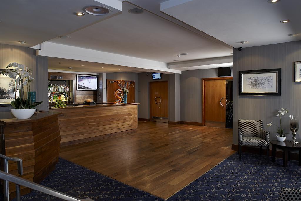 Mandolay 4* Guildford